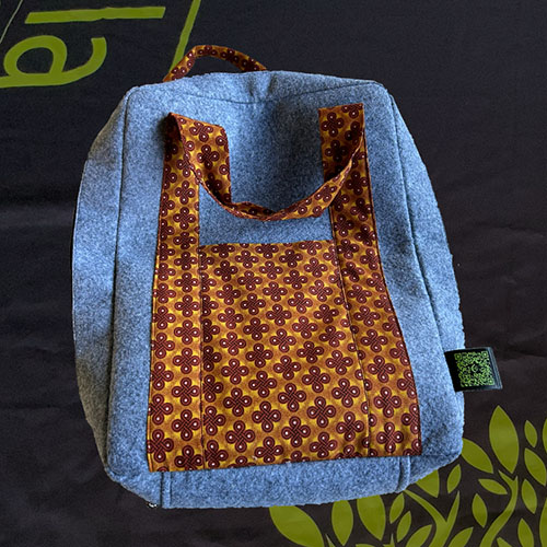 Mzansi Felt Laptop Bag - Image 6